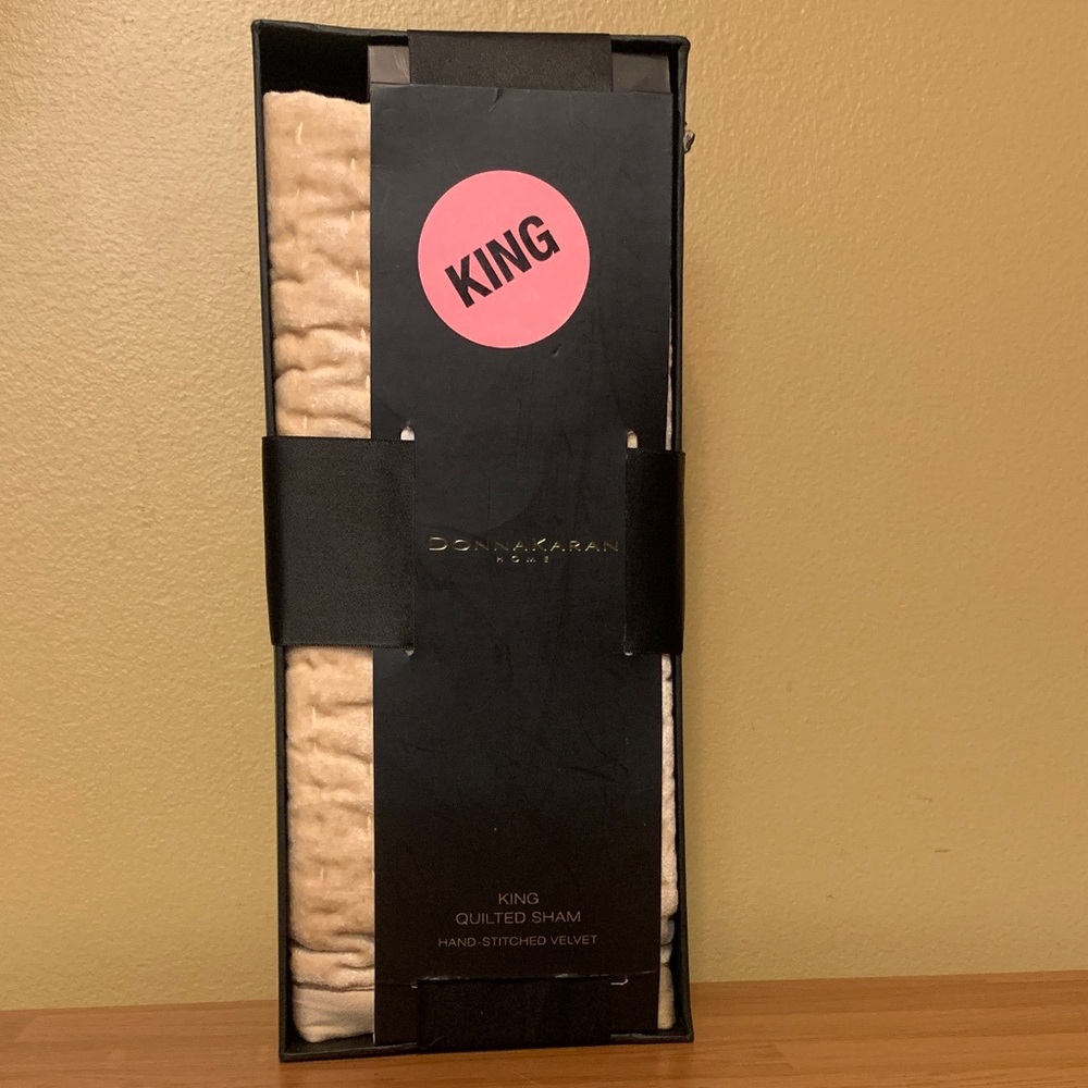 Donna Karan Velvet Quilted King Pillow Sham in Gold